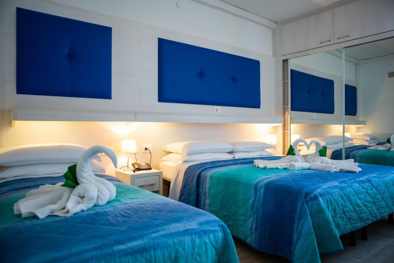 Villa Lucilla Lignano Sabbiadoro Bagian luar foto