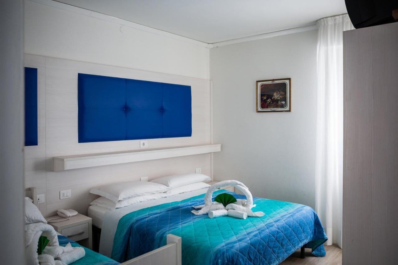 Villa Lucilla Lignano Sabbiadoro Bagian luar foto