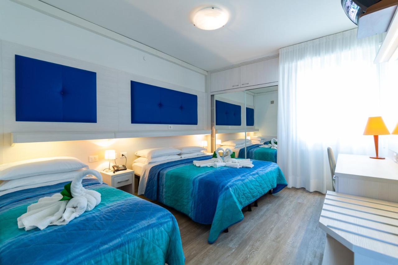 Villa Lucilla Lignano Sabbiadoro Bagian luar foto