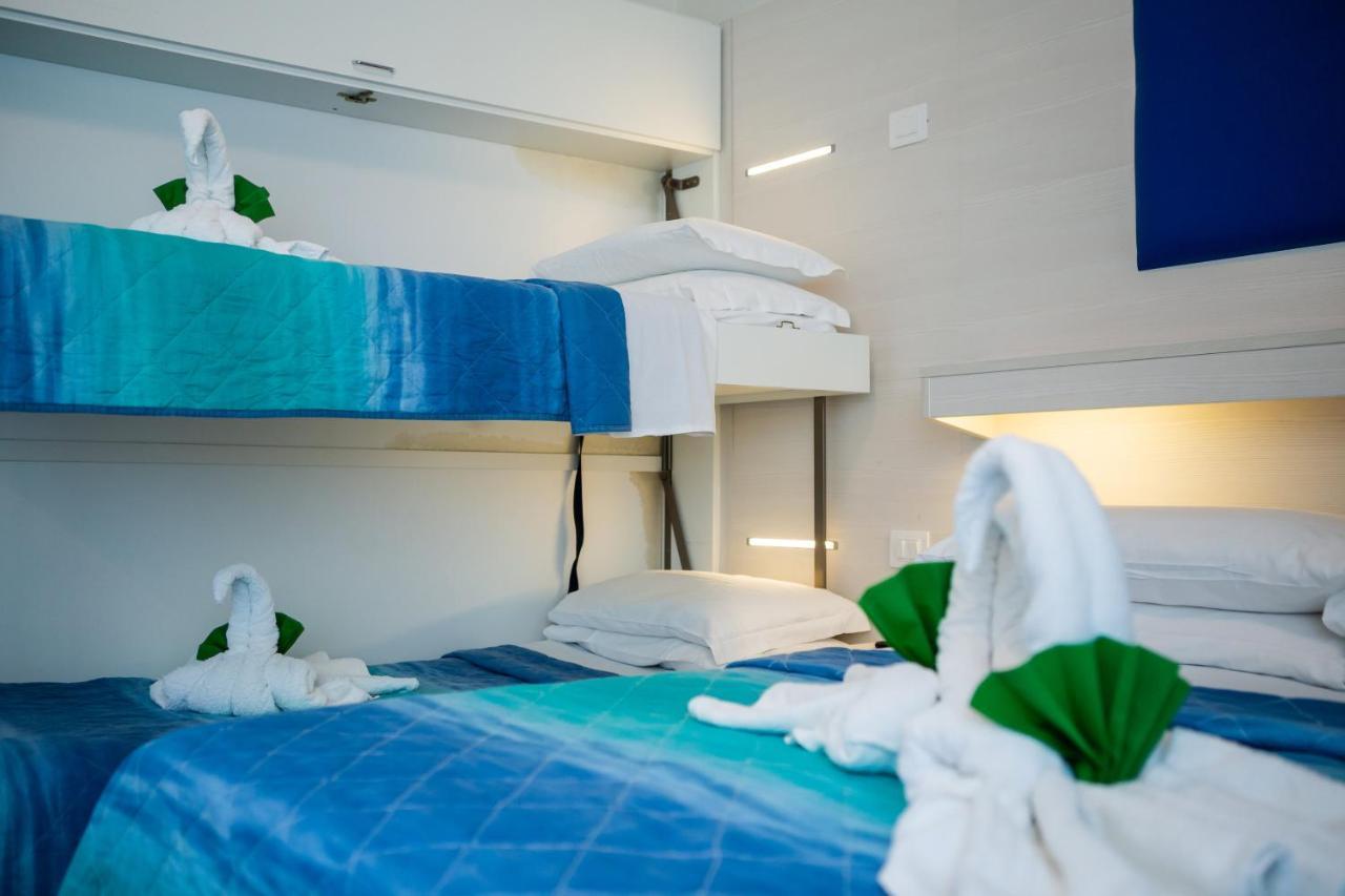 Villa Lucilla Lignano Sabbiadoro Bagian luar foto
