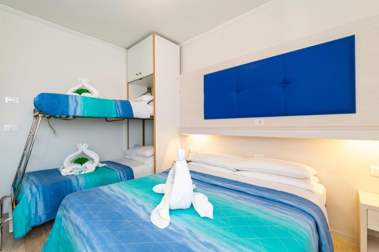 Villa Lucilla Lignano Sabbiadoro Bagian luar foto